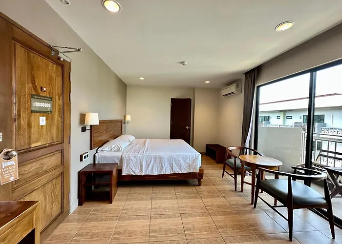 Mangrove Prestige Hotel