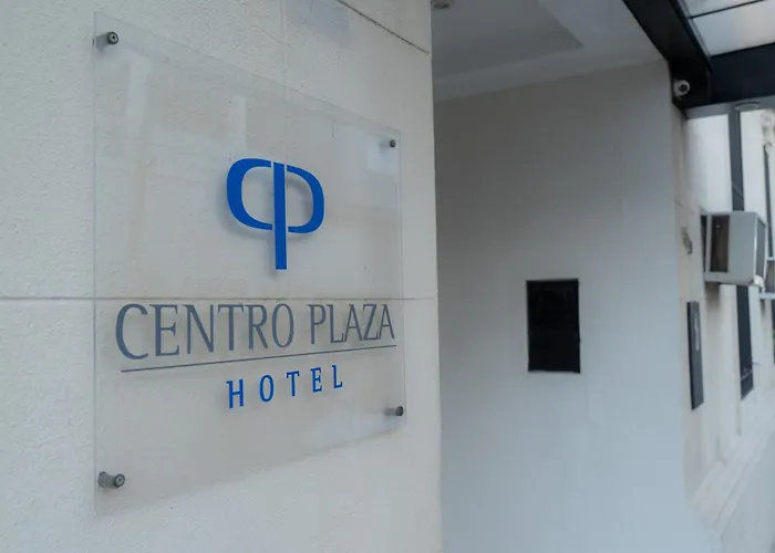 Centro Plaza Hotel