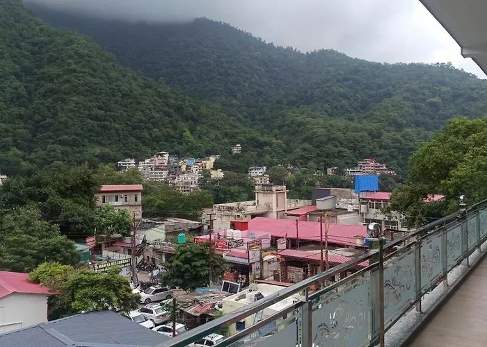 Hanumant Resort