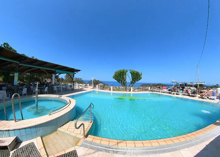 Hotel Carlo Magno