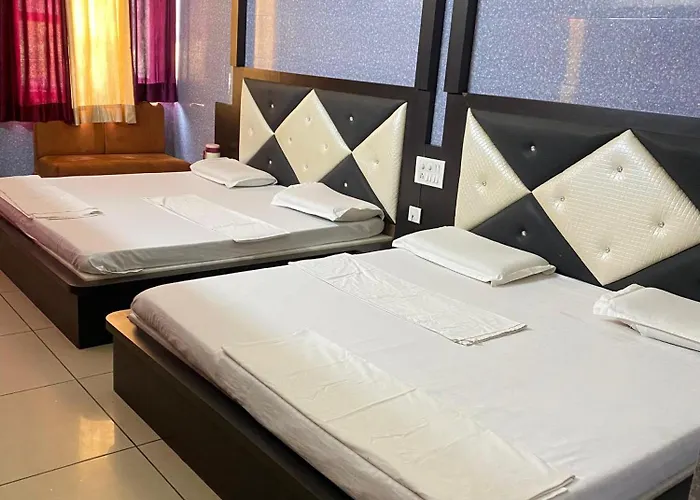 Aashirwad Hotel