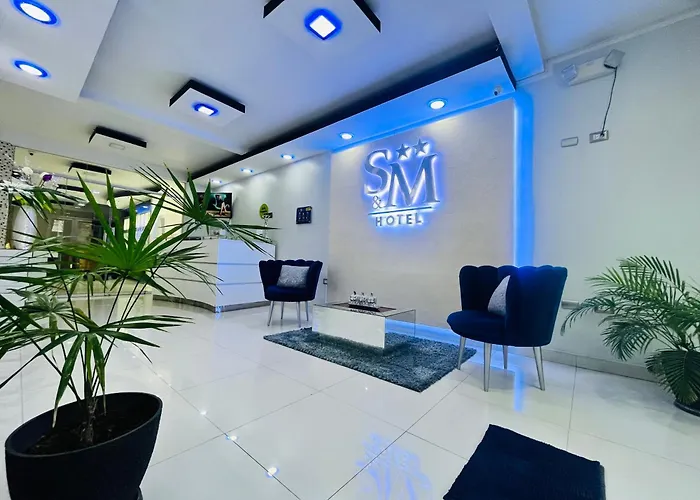 S & M Hotel
