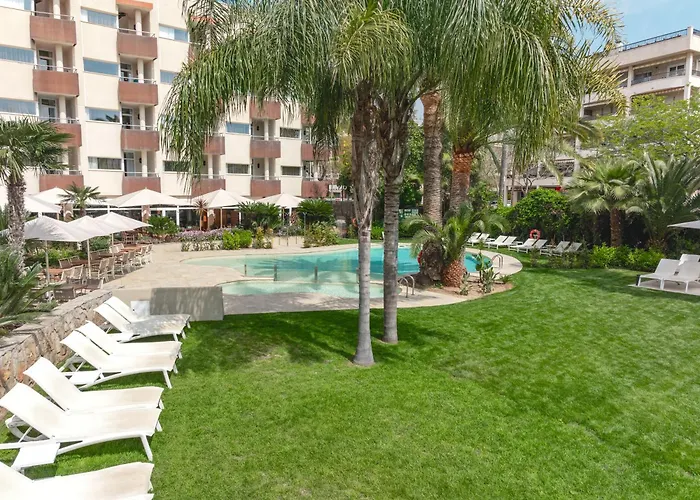 Mònica Hotel