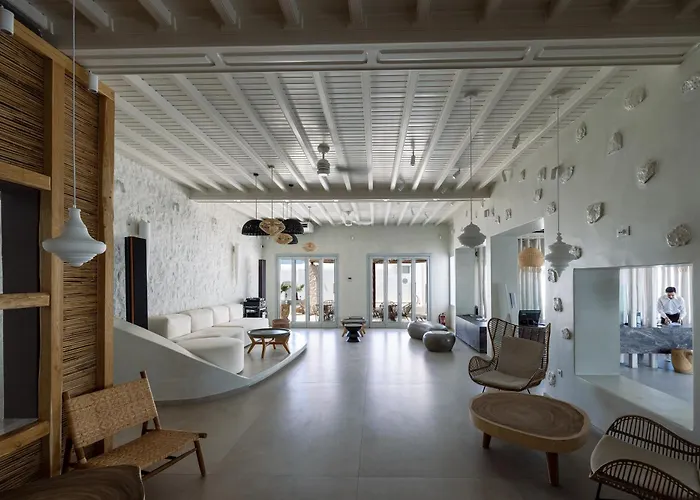 Poseidon Hotel Suites