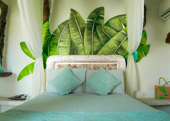 Monyoli Hotel & Boutique