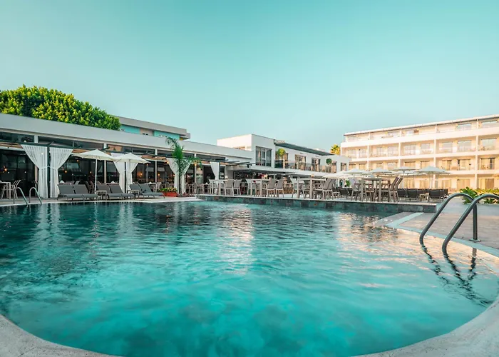 Victoria Princess Hotel
