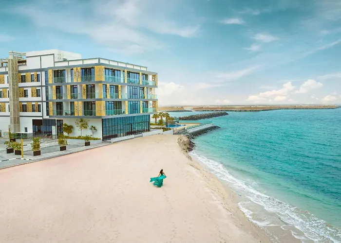 Beach Bay Hotel Mirfa