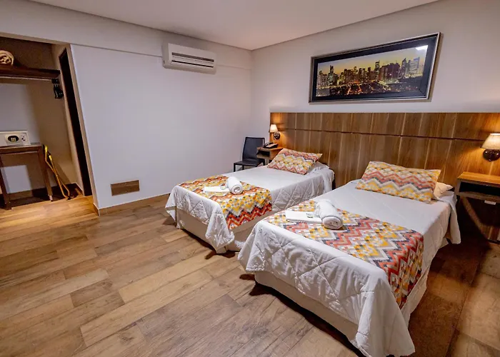 Padom Business Hotel