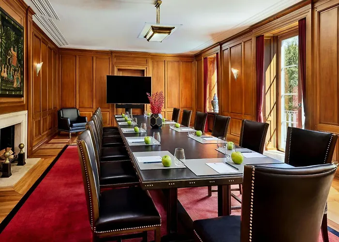 Hotel Elephant Weimar, Autograph Collection