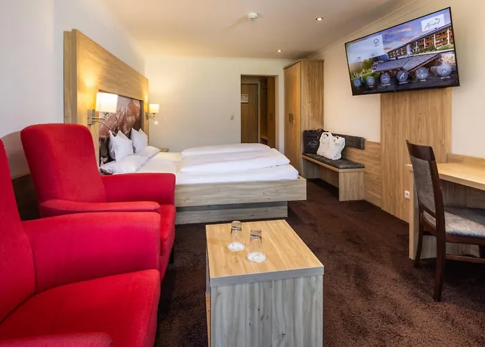 Alm- & Wellnesshotel Alpenhof