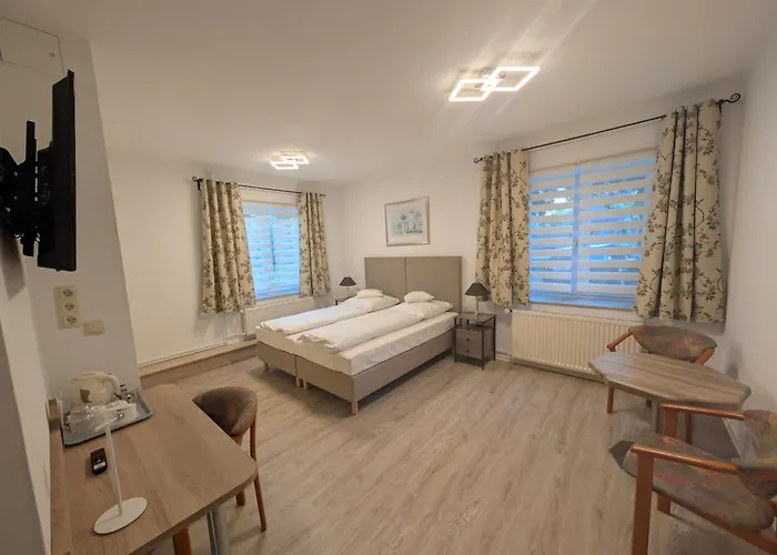 Hotel Christinenhof Garni - Bed & Breakfast