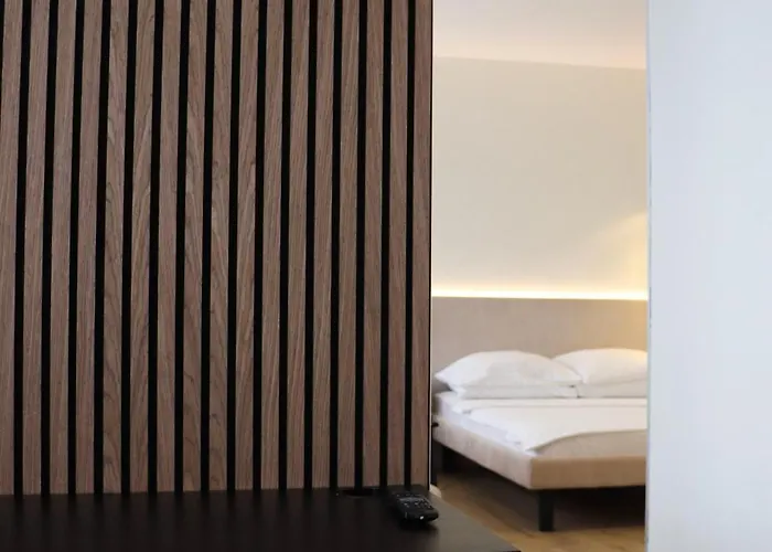 Rooms Vodisek - Depandansa Hotela Capris Capodistria Boutique