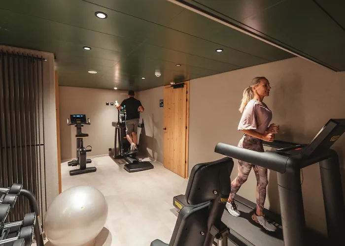 Matterhorn Inn - Wellness & Dining - At Zermatt Shuttle Station