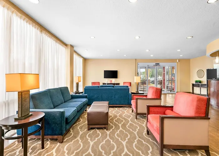Comfort Suites Orlando International Airport