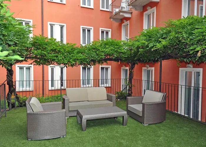 Cavour 30TRE - Moderno per tradizione
