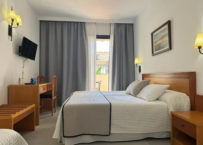 Hotel Olas De Almunecar