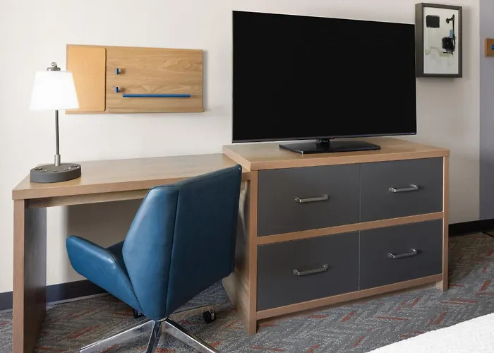 Garner Hotel Phoenix Northwest - Surprise By Ihg