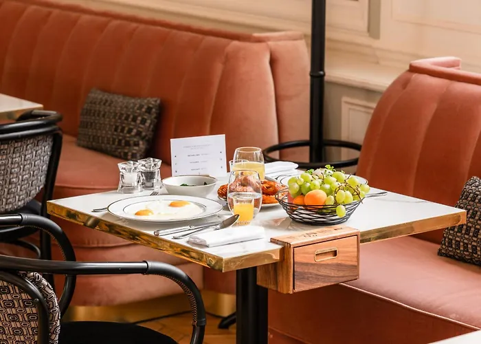 Hotel Les Lumieres - Relais & Chateaux