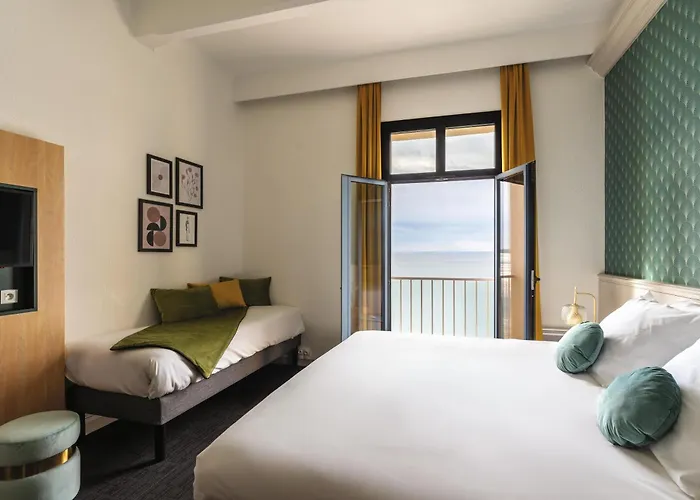 Hôtel Morgat Le Grand Hôtel De La Mer