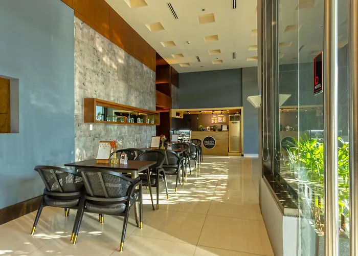 The B Hotel Alabang