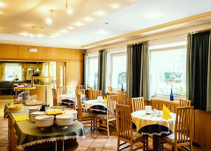 Hotel Pension Schweitzer
