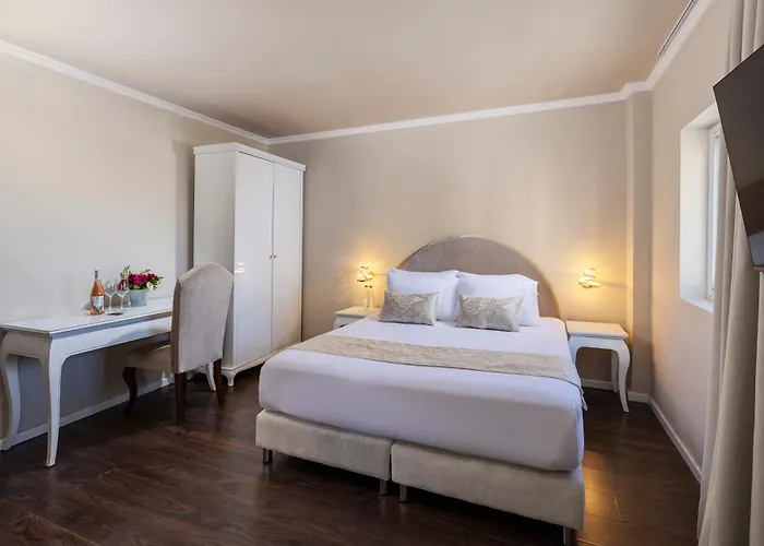 Agripas Boutique Hotel