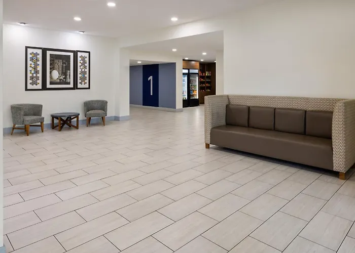 Holiday Inn Express Augusta Downtown By Ihg