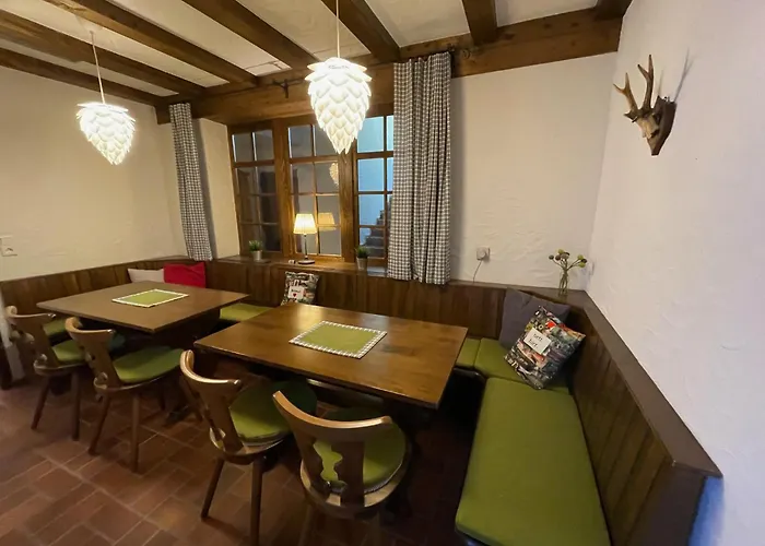 Gasthaus Hirschenstube & Gaestehaus Gehri