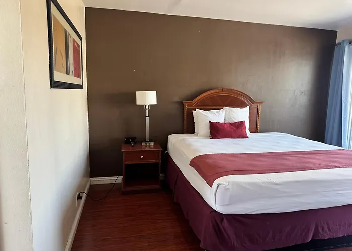 Holiday Lodge Los Angeles
