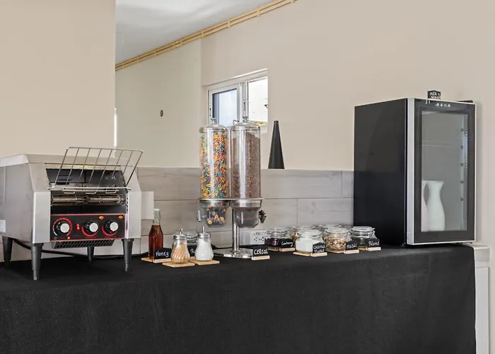 Brion City Hotel BW Signature Collection