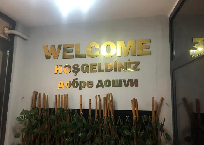 Class Hotel