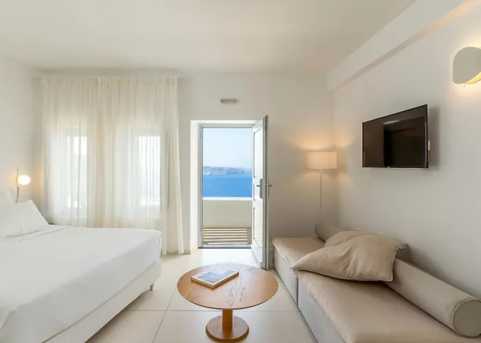 Lilium Hotel Santorini Fira 