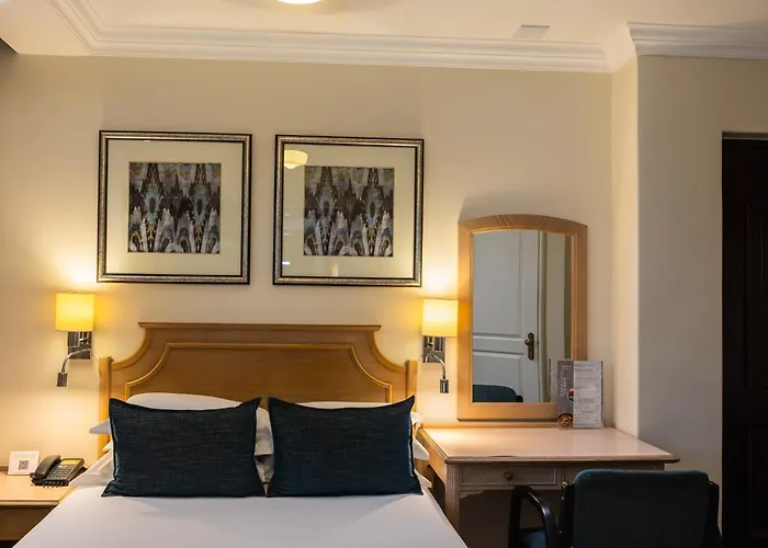 Premier Hotel Regent