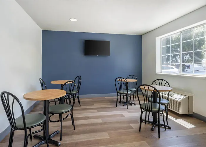 Surestay By Best Western Sacramento South Natomas