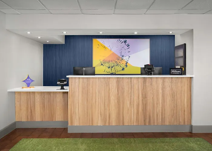 Spark By Hilton Tampa Brandon Heartland