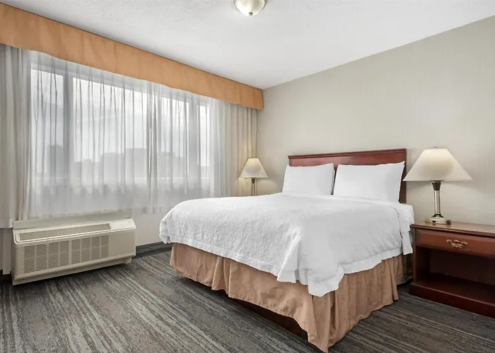 Best Western Plus Suites Downtown Calgary
