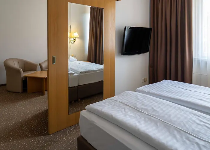 Hotel Piramida