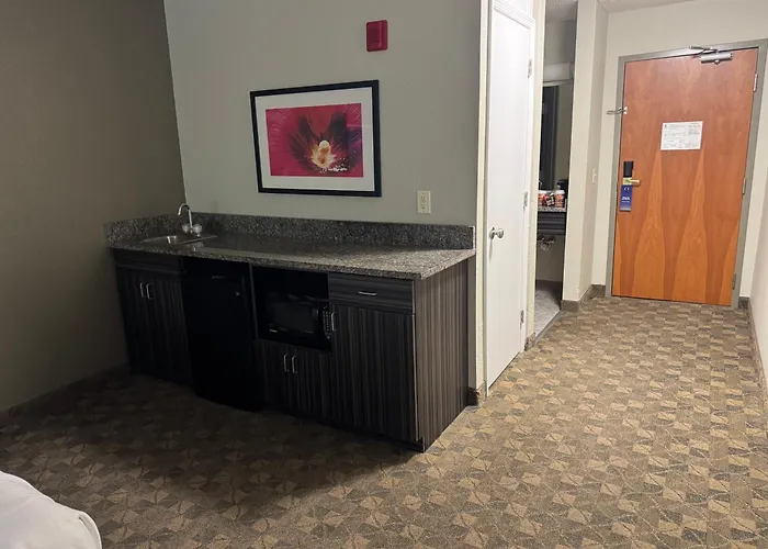 Comfort Inn Huntington Near University Area