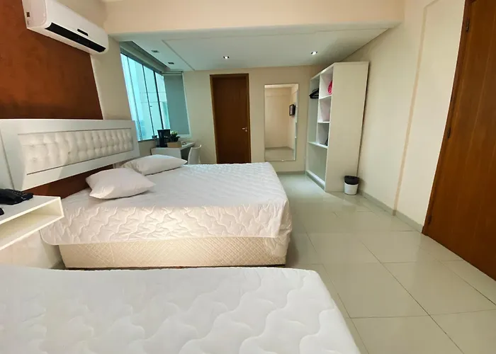 Emirates Hotel & Suites