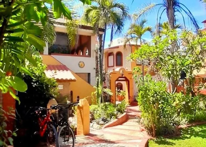 La Paloma Oceanfront Retreat