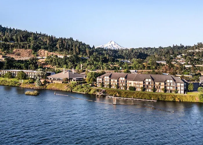 Best Western Plus Hood River Inn
