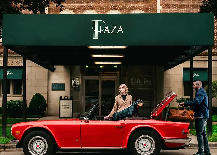 The Plaza Hotel - Milwaukee