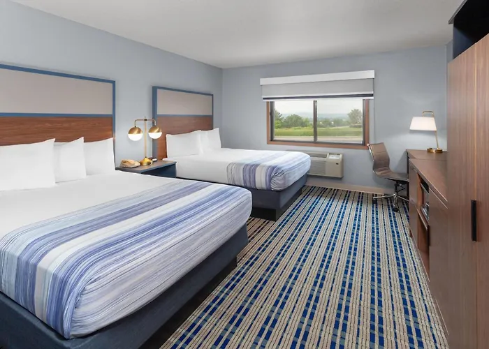 Americinn By Wyndham West Salem