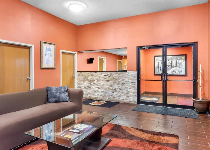 Super 8 By Wyndham Bellefontaine