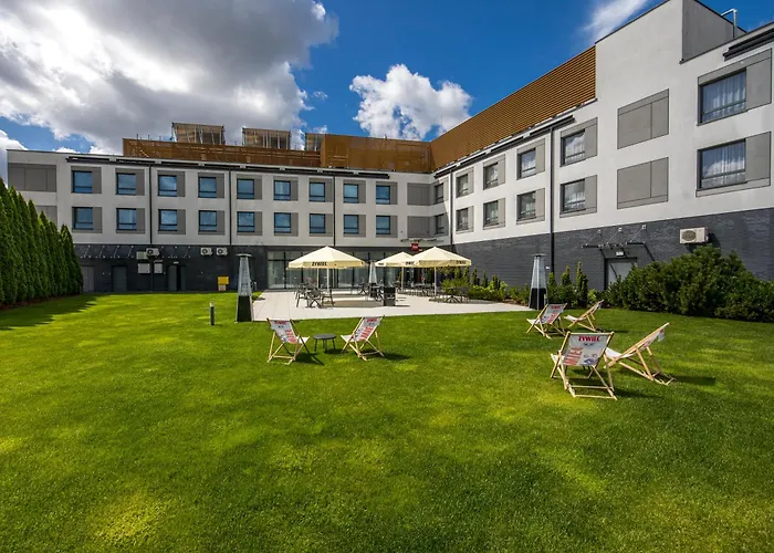 Ibis Poznan Polnoc