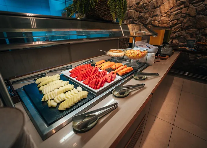 Hilton Garden Inn Praia Brava