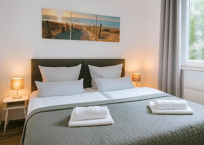 RG Living Self Check-In 24-7 Rooms Bad Salzuflen Near Messe Center Free Parking