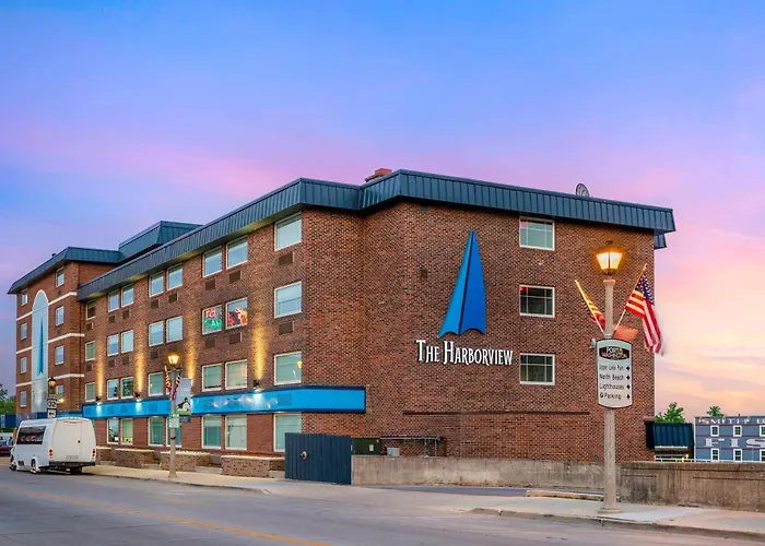The Harborview On Lake Michigan, Ascend Hotel Collection Port Washington