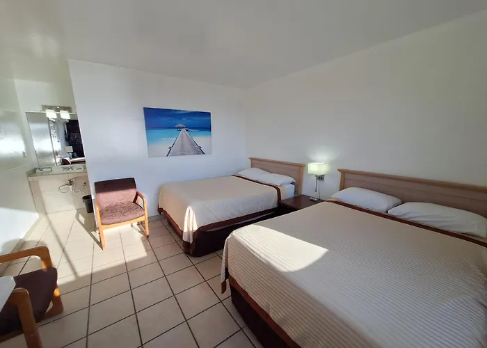 #38 Bungalow Seaside Hotel & Victors Rv Park