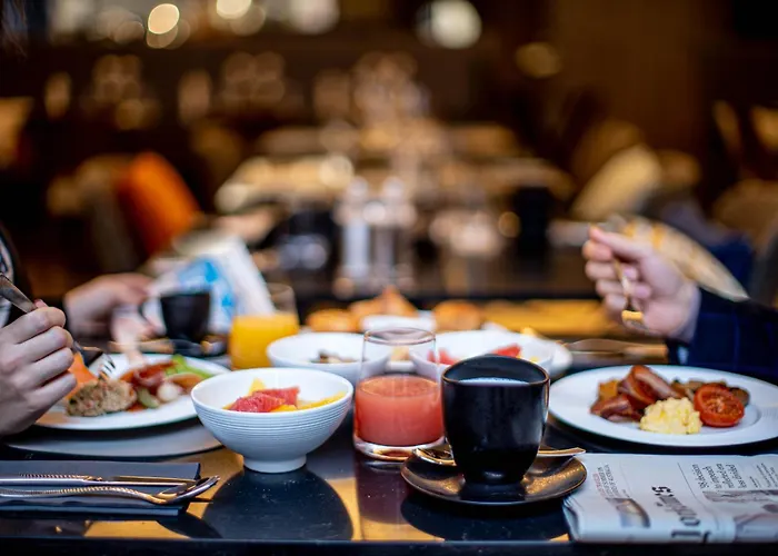 Courtyard By Marriott Paris Porte De Versailles